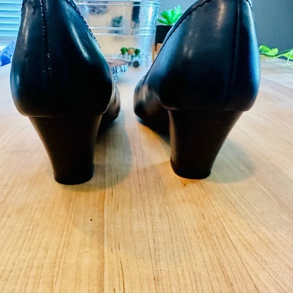 🎉HOST PICK!🎉👠🤎Pierre Dumas FLEXIBLES Dress Shoe 🤎👠 - Picture 6 of 10
